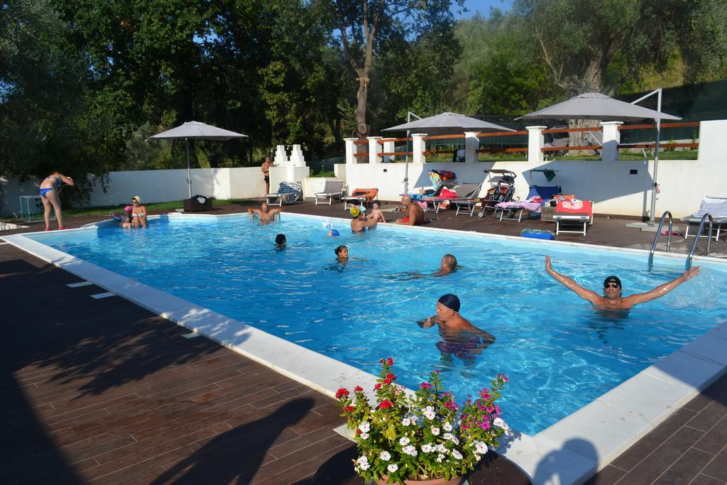 Agriturismo Malena Amica ภายนอก รูปภาพ